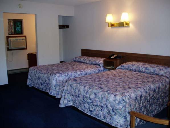 Tall Pines Motel Lake George Zimmer foto