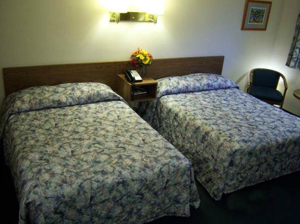 Tall Pines Motel Lake George Zimmer foto